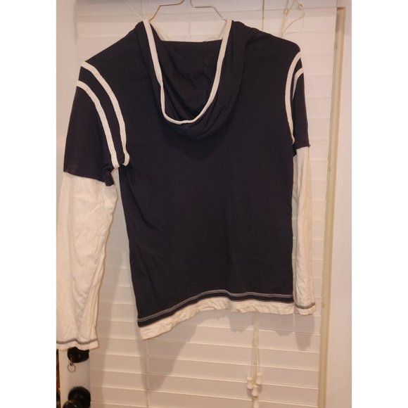 OTH Buffalo Sabres Hockey long sleeve shirt Hoodie youth MEDIUM - Picture 4 of 11